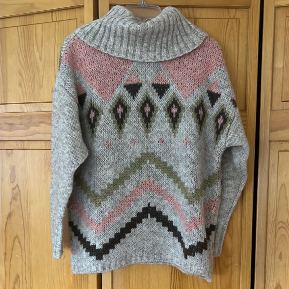 Elegant Brown and Pink Turtleneck Sweater